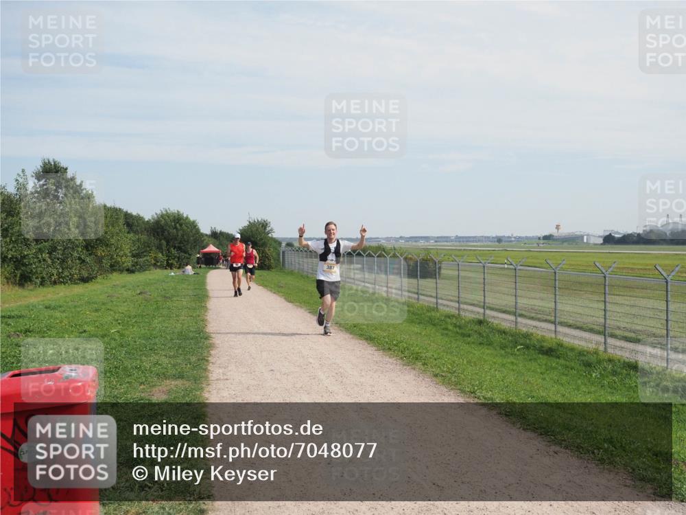 08.09.2024 - Airport Race Miley Keyser http://msf.ph/oto/7048077 08.09.2024 12:00:45 Laufen 00, 387 meine-sportfotos.de