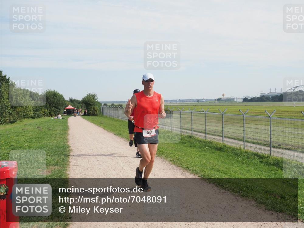08.09.2024 - Airport Race Miley Keyser http://msf.ph/oto/7048091 08.09.2024 12:00:50 Laufen 50 meine-sportfotos.de