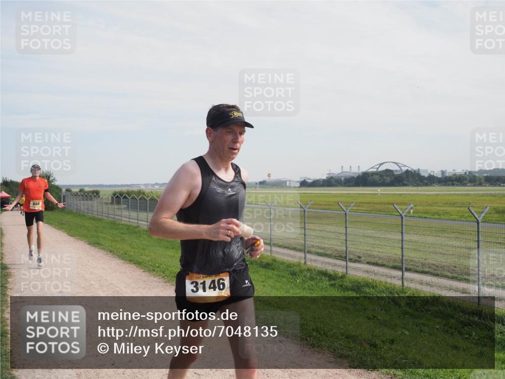 08.09.2024 - Airport Race Miley Keyser http://msf.ph/oto/7048135 08.09.2024 12:01:25 Laufen 888, 3146 meine-sportfotos.de