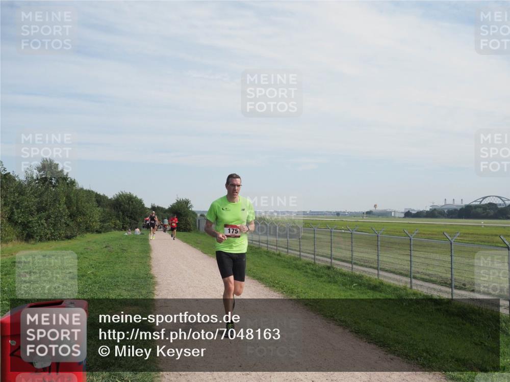 08.09.2024 - Airport Race Miley Keyser http://msf.ph/oto/7048163 08.09.2024 12:01:47 Laufen 175 meine-sportfotos.de
