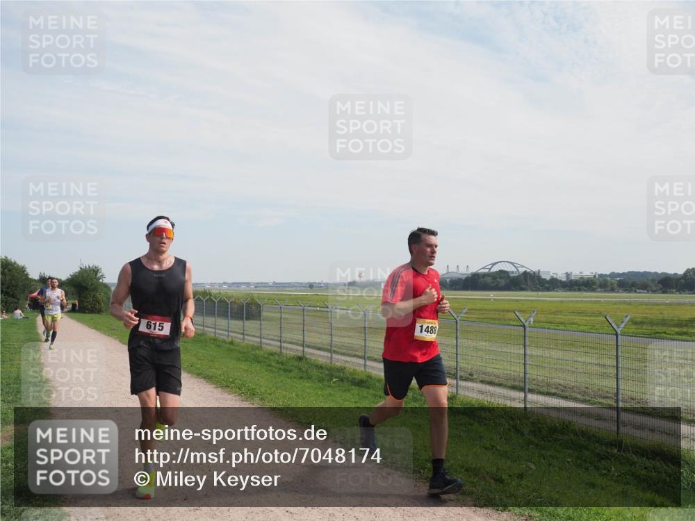 08.09.2024 - Airport Race Miley Keyser http://msf.ph/oto/7048174 08.09.2024 12:01:56 Laufen 615, 1488 meine-sportfotos.de