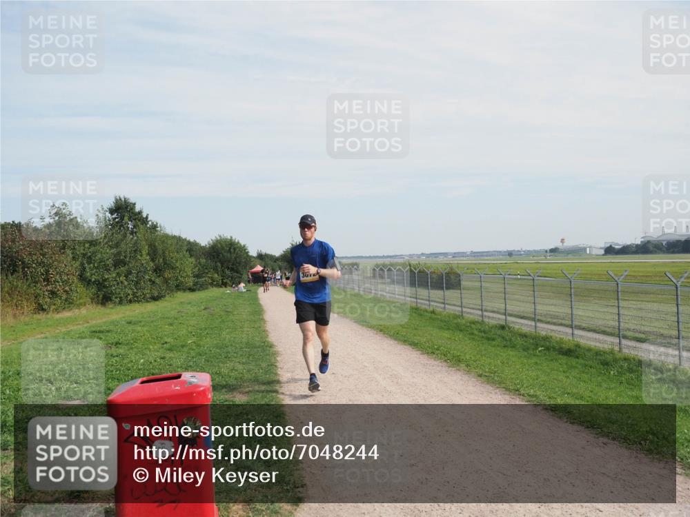 08.09.2024 - Airport Race Miley Keyser http://msf.ph/oto/7048244 08.09.2024 12:02:48 Laufen 27, 367 meine-sportfotos.de