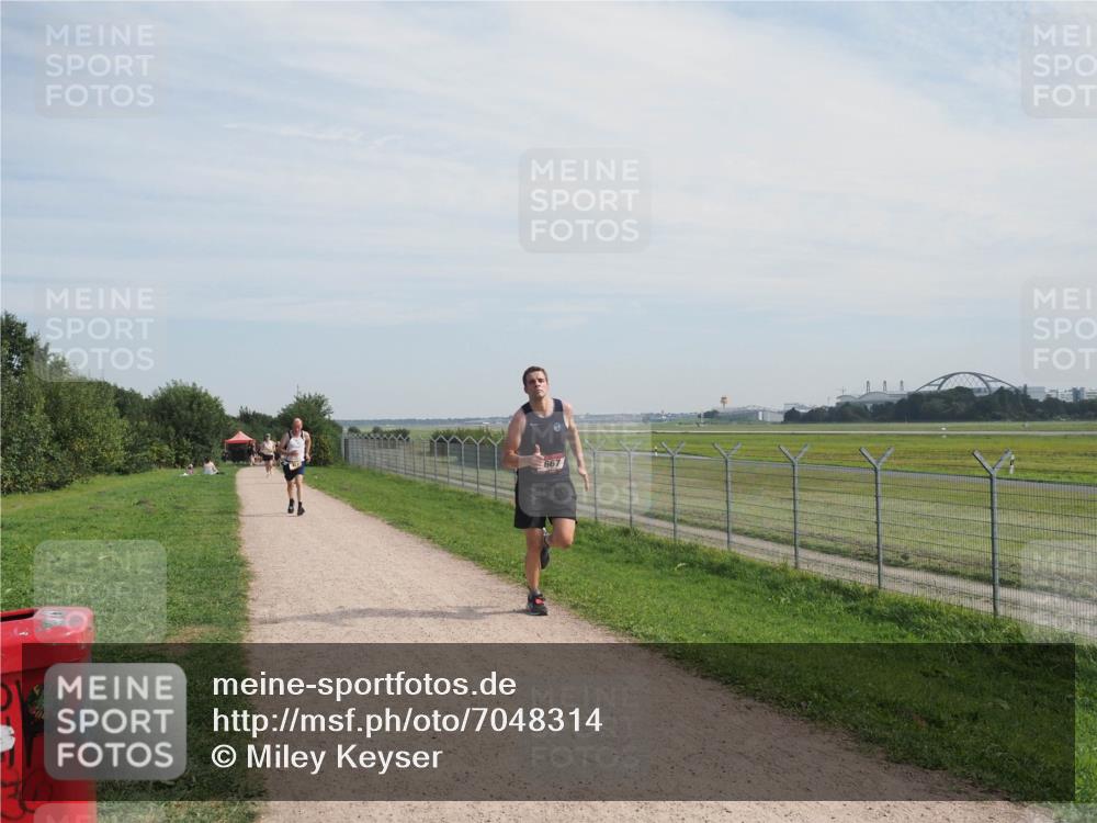 08.09.2024 - Airport Race Miley Keyser http://msf.ph/oto/7048314 08.09.2024 12:03:32 Laufen 667 meine-sportfotos.de