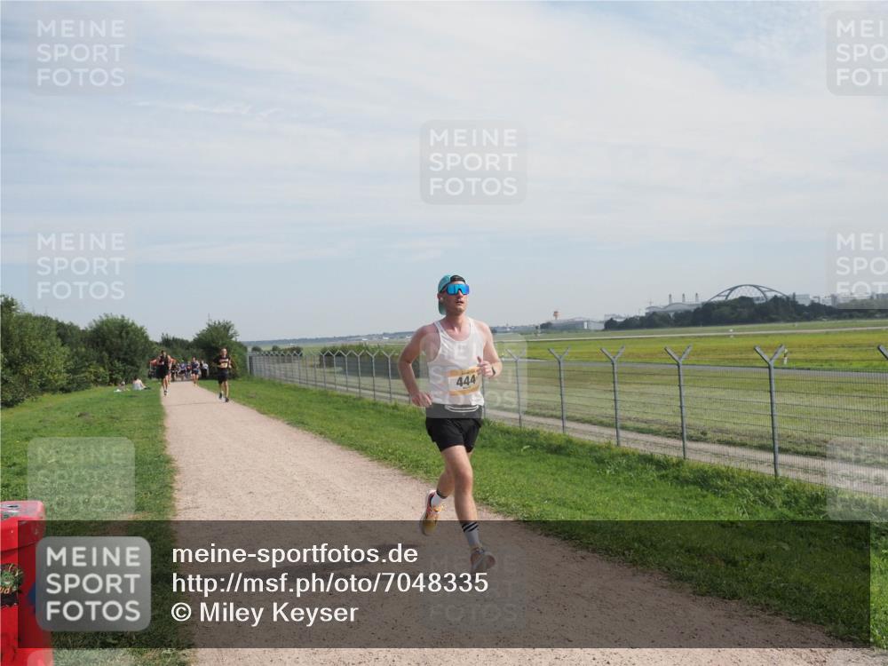 08.09.2024 - Airport Race Miley Keyser http://msf.ph/oto/7048335 08.09.2024 12:03:43 Laufen 444 meine-sportfotos.de