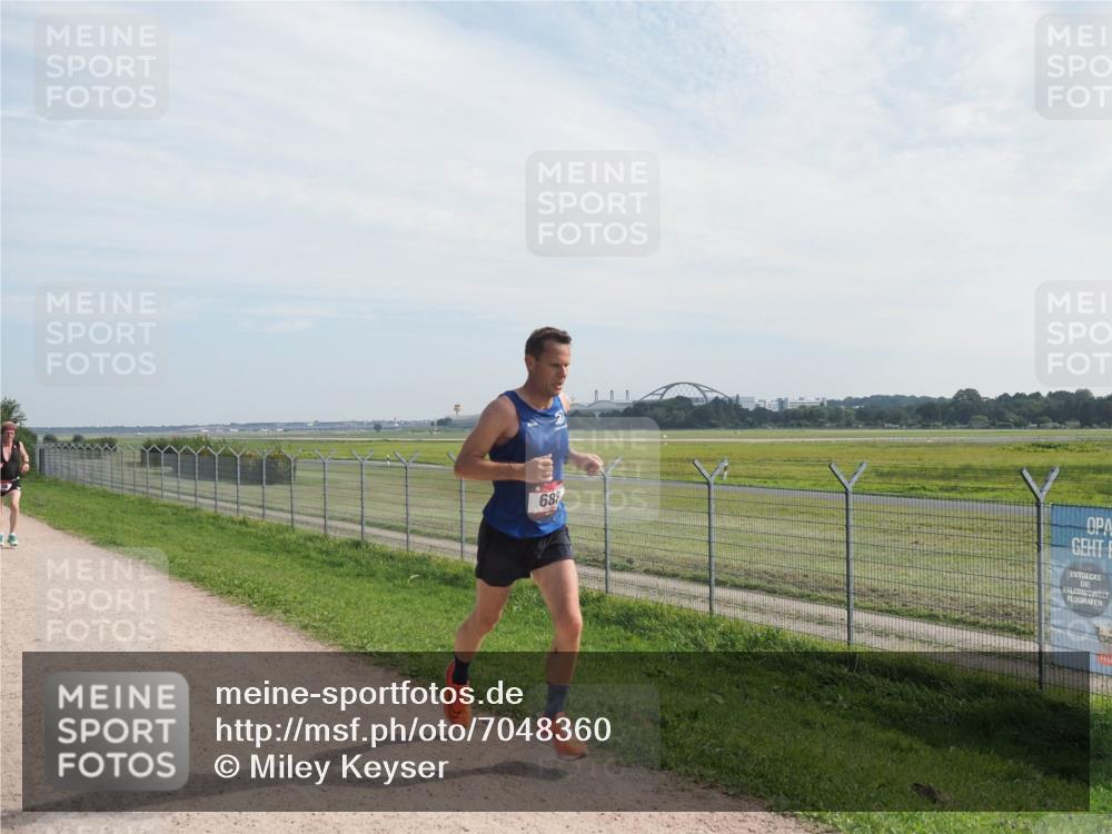 08.09.2024 - Airport Race Miley Keyser http://msf.ph/oto/7048360 08.09.2024 12:03:57 Laufen 689 meine-sportfotos.de
