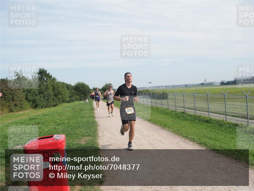 08.09.2024 - Airport Race Miley Keyser http://msf.ph/oto/7048377 08.09.2024 12:04:07 Laufen 27, 312 meine-sportfotos.de