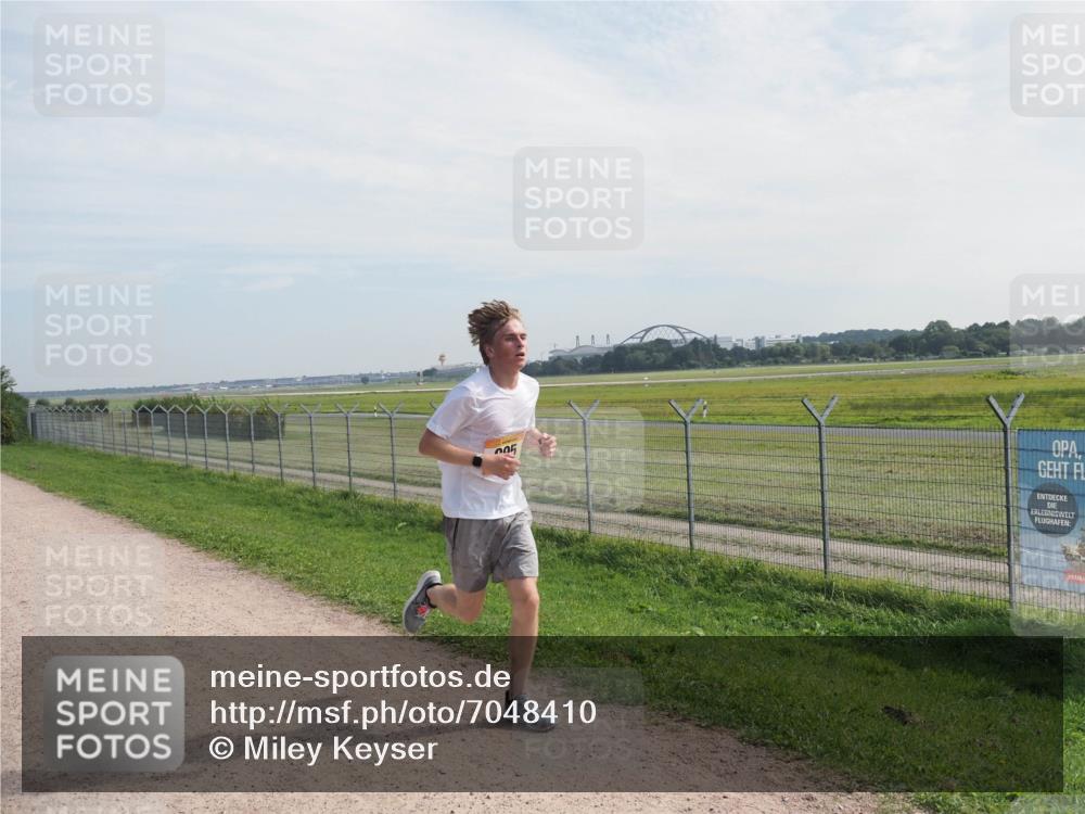 08.09.2024 - Airport Race Miley Keyser http://msf.ph/oto/7048410 08.09.2024 12:04:25 Laufen 05 meine-sportfotos.de