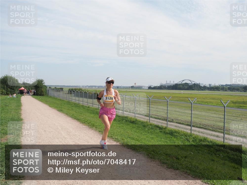 08.09.2024 - Airport Race Miley Keyser http://msf.ph/oto/7048417 08.09.2024 12:04:33 Laufen 3128 meine-sportfotos.de