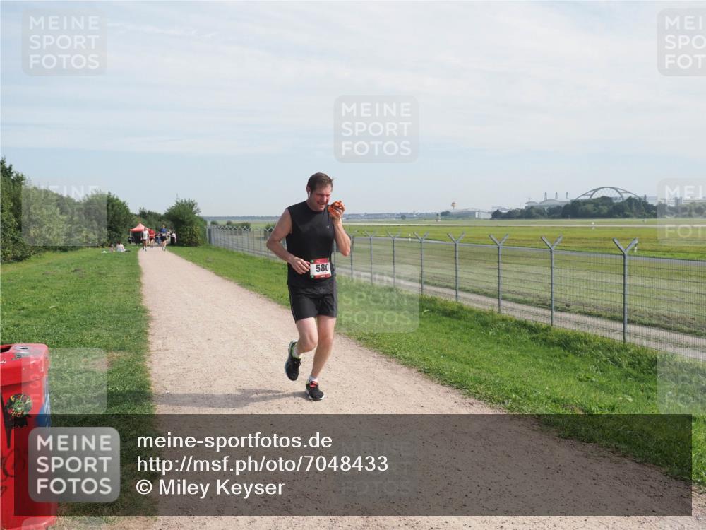 08.09.2024 - Airport Race Miley Keyser http://msf.ph/oto/7048433 08.09.2024 12:04:50 Laufen 580 meine-sportfotos.de