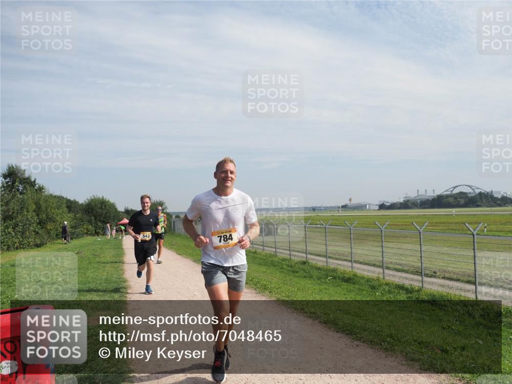 08.09.2024 - Airport Race Miley Keyser http://msf.ph/oto/7048465 08.09.2024 12:05:21 Laufen 543, 784 meine-sportfotos.de