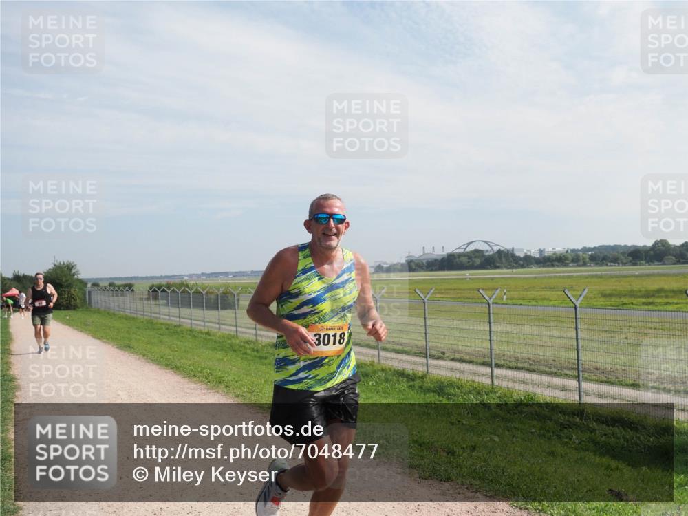 08.09.2024 - Airport Race Miley Keyser http://msf.ph/oto/7048477 08.09.2024 12:05:24 Laufen 3018 meine-sportfotos.de