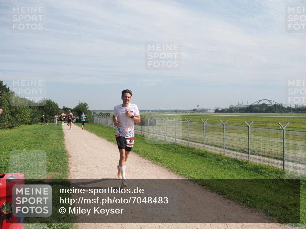 08.09.2024 - Airport Race Miley Keyser http://msf.ph/oto/7048483 08.09.2024 12:05:37 Laufen 48 meine-sportfotos.de