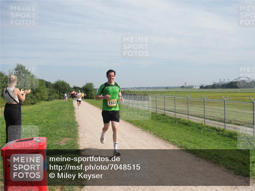 08.09.2024 - Airport Race Miley Keyser http://msf.ph/oto/7048515 08.09.2024 12:05:54 Laufen 1333 meine-sportfotos.de