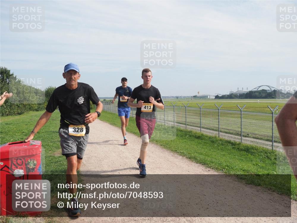 08.09.2024 - Airport Race Miley Keyser http://msf.ph/oto/7048593 08.09.2024 12:06:48 Laufen 328, 413 meine-sportfotos.de