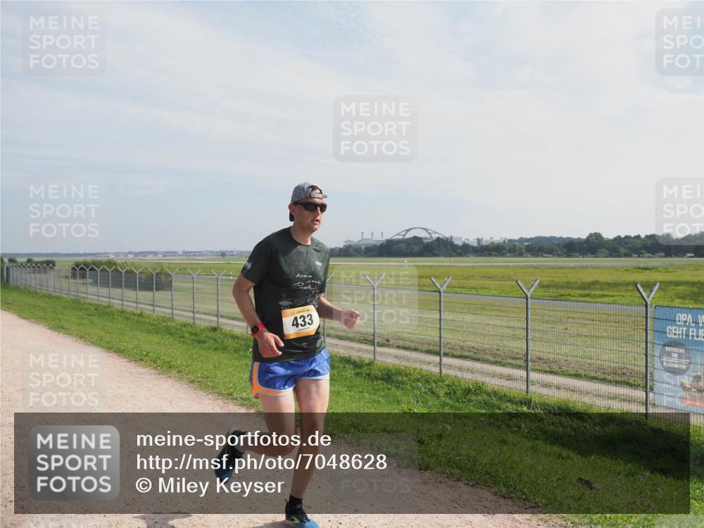 08.09.2024 - Airport Race Miley Keyser http://msf.ph/oto/7048628 08.09.2024 12:07:20 Laufen 433 meine-sportfotos.de