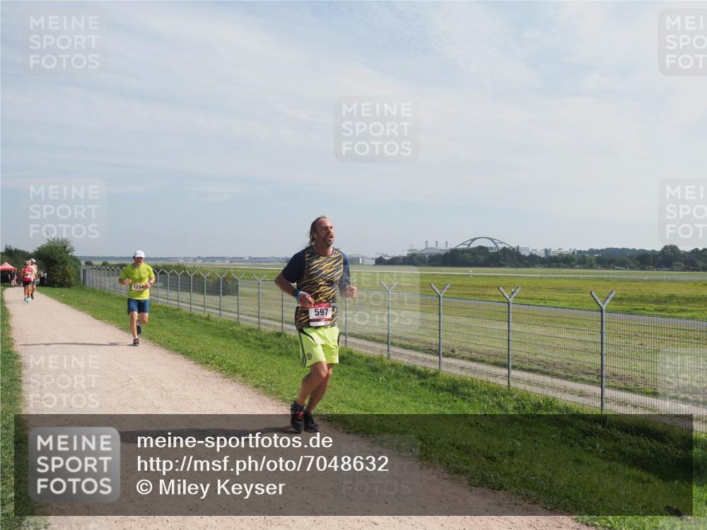08.09.2024 - Airport Race Miley Keyser http://msf.ph/oto/7048632 08.09.2024 12:07:28 Laufen 1254, 597 meine-sportfotos.de