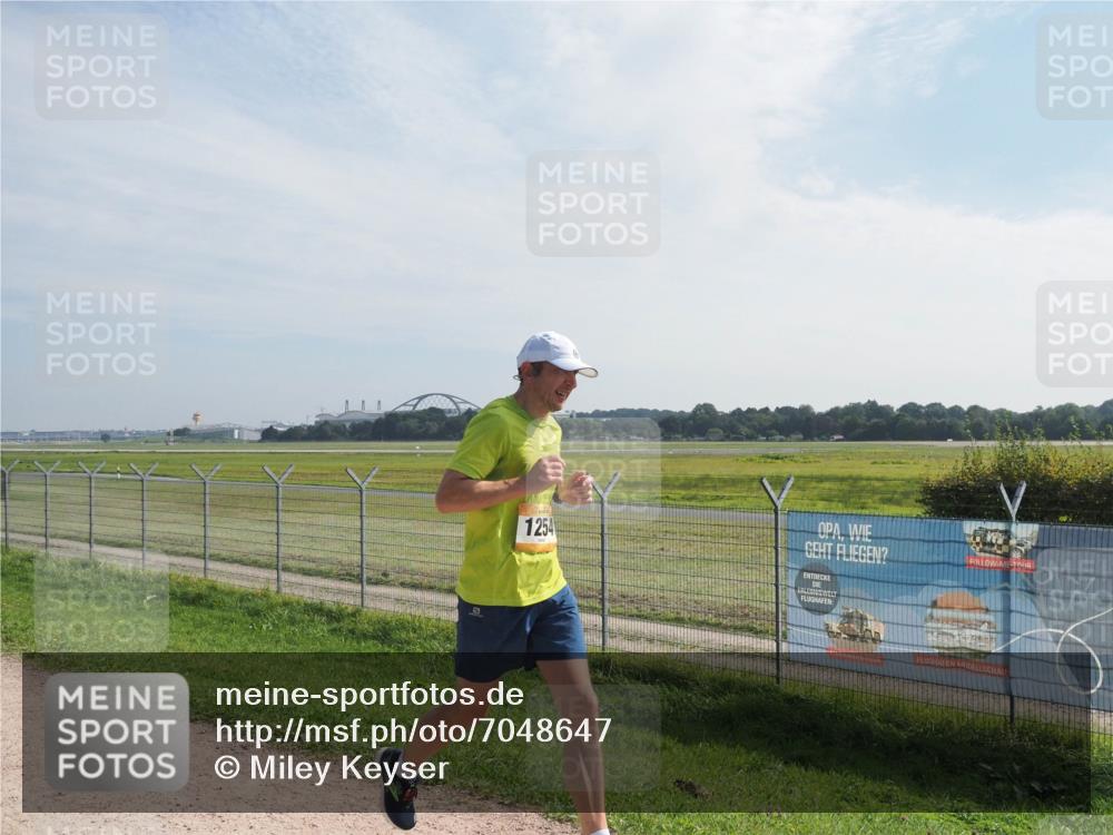 08.09.2024 - Airport Race Miley Keyser http://msf.ph/oto/7048647 08.09.2024 12:07:31 Laufen 1254 meine-sportfotos.de