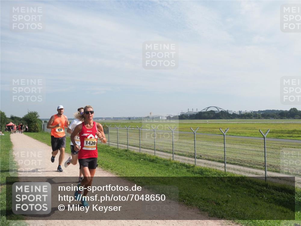 08.09.2024 - Airport Race Miley Keyser http://msf.ph/oto/7048650 08.09.2024 12:07:36 Laufen 478, 12, 1420, 1420 meine-sportfotos.de