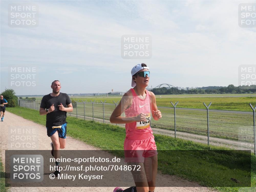 08.09.2024 - Airport Race Miley Keyser http://msf.ph/oto/7048672 08.09.2024 12:07:56 Laufen 1025 meine-sportfotos.de
