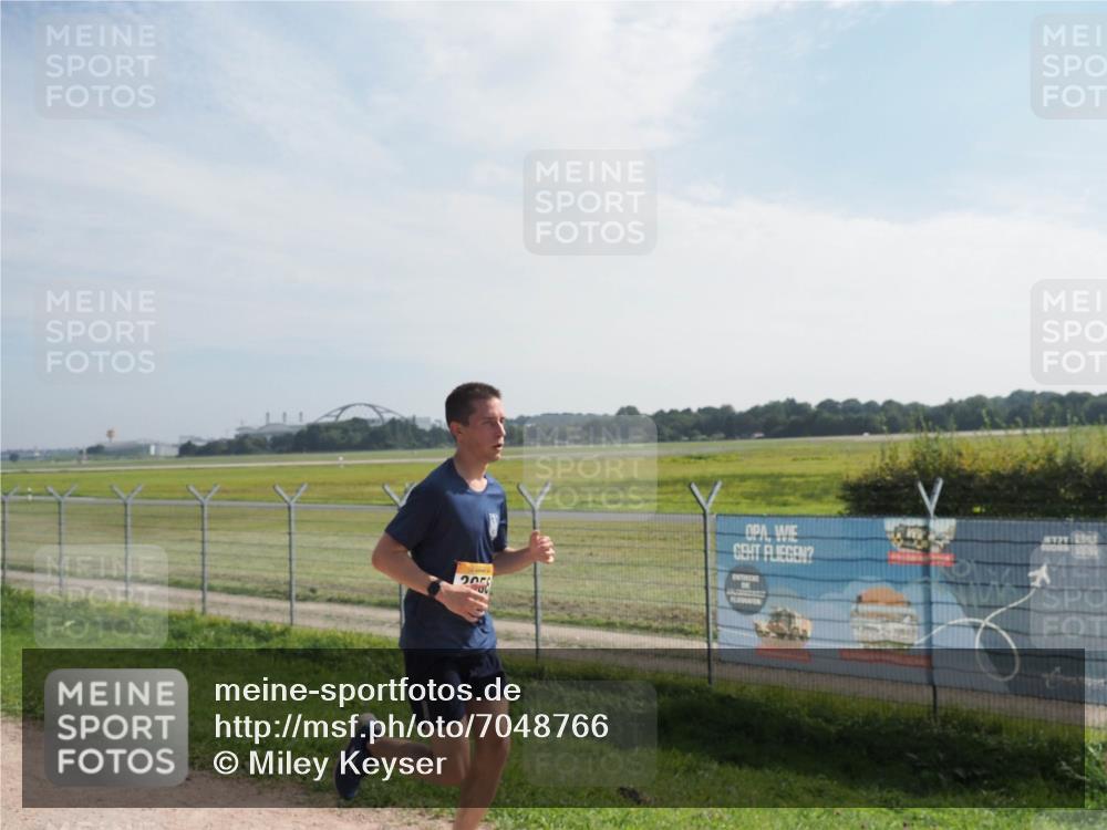 08.09.2024 - Airport Race Miley Keyser http://msf.ph/oto/7048766 08.09.2024 12:08:40 Laufen 2050 meine-sportfotos.de
