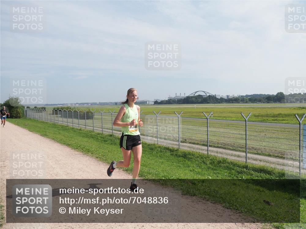 08.09.2024 - Airport Race Miley Keyser http://msf.ph/oto/7048836 08.09.2024 12:09:06 Laufen 1348 meine-sportfotos.de