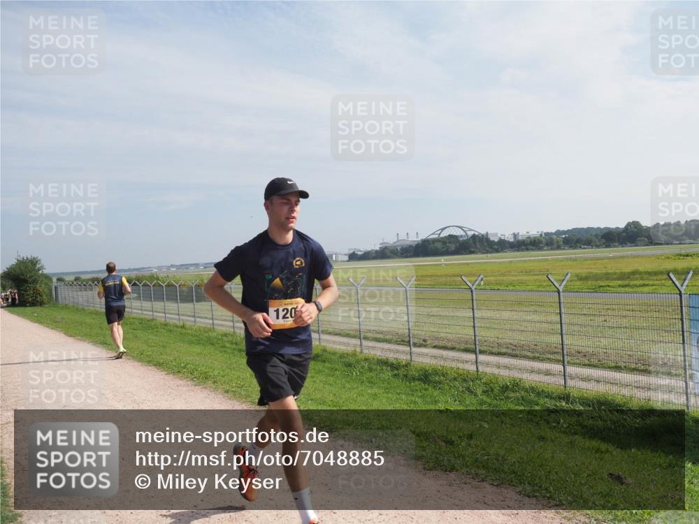08.09.2024 - Airport Race Miley Keyser http://msf.ph/oto/7048885 08.09.2024 12:09:36 Laufen 120 meine-sportfotos.de