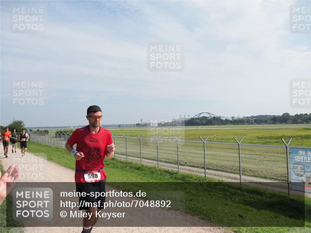 08.09.2024 - Airport Race Miley Keyser http://msf.ph/oto/7048892 08.09.2024 12:09:51 Laufen 598 meine-sportfotos.de