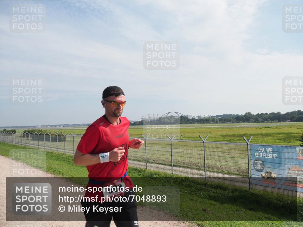 08.09.2024 - Airport Race Miley Keyser http://msf.ph/oto/7048893 08.09.2024 12:09:52 Laufen 598 meine-sportfotos.de