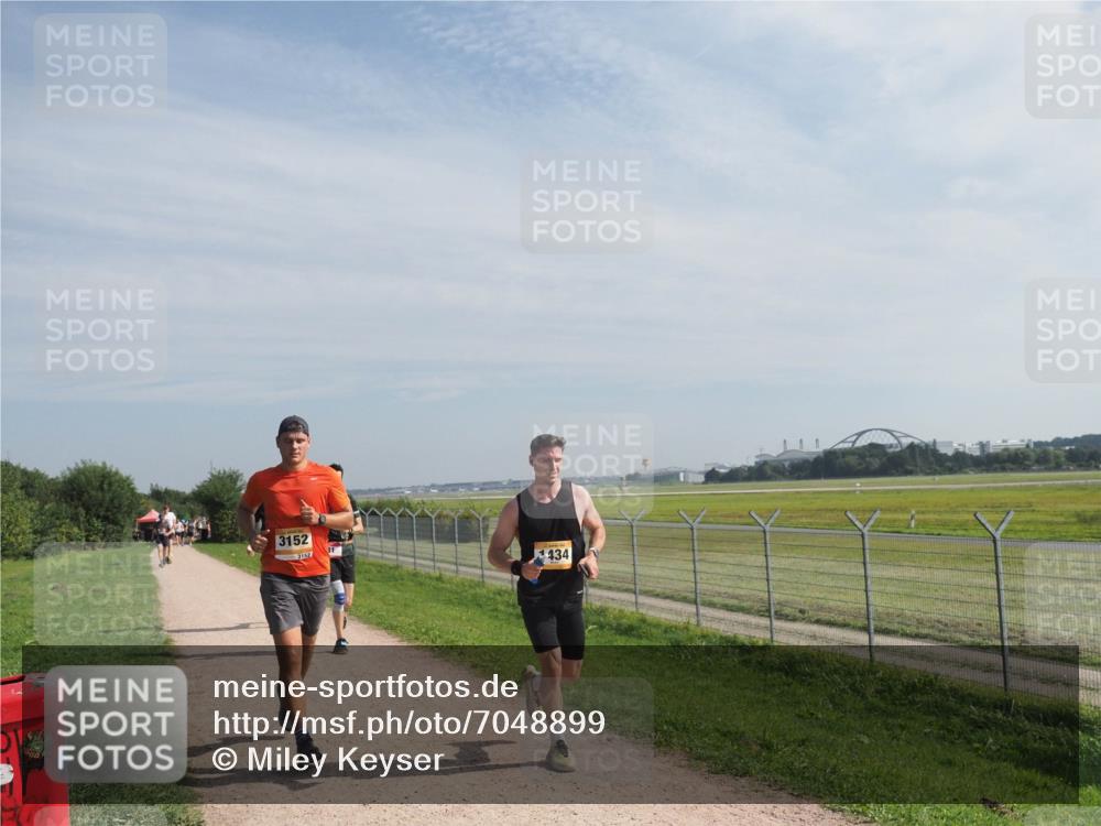 08.09.2024 - Airport Race Miley Keyser http://msf.ph/oto/7048899 08.09.2024 12:09:56 Laufen 3152, 3152, 434 meine-sportfotos.de