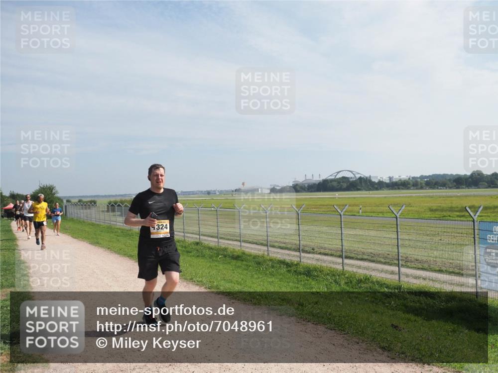 08.09.2024 - Airport Race Miley Keyser http://msf.ph/oto/7048961 08.09.2024 12:10:27 Laufen 1324, 1324 meine-sportfotos.de