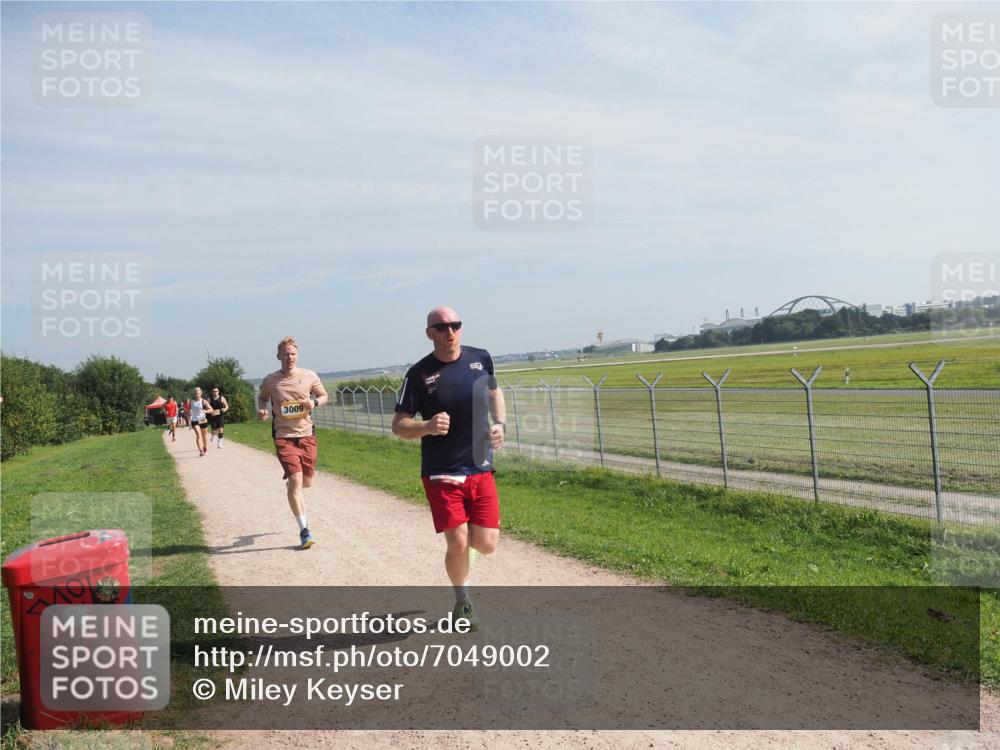 08.09.2024 - Airport Race Miley Keyser http://msf.ph/oto/7049002 08.09.2024 12:10:40 Laufen 3009 meine-sportfotos.de