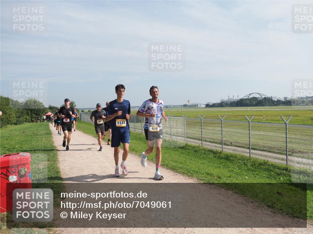 08.09.2024 - Airport Race Miley Keyser http://msf.ph/oto/7049061 08.09.2024 12:11:16 Laufen 292, 1133, 449 meine-sportfotos.de