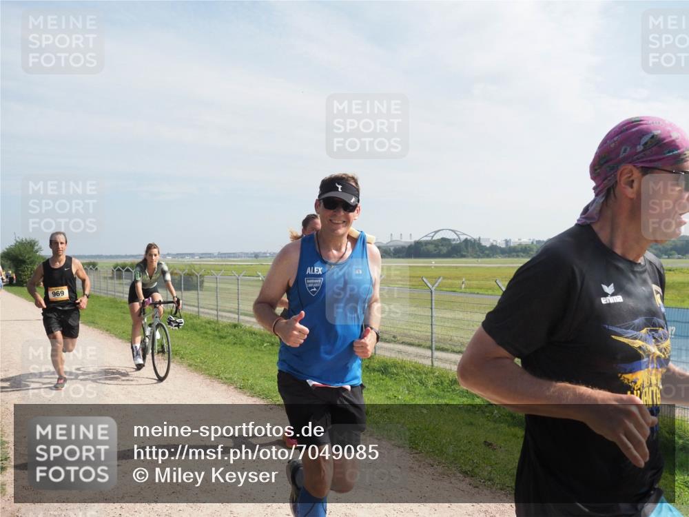 08.09.2024 - Airport Race Miley Keyser http://msf.ph/oto/7049085 08.09.2024 12:11:23 Laufen 969 meine-sportfotos.de