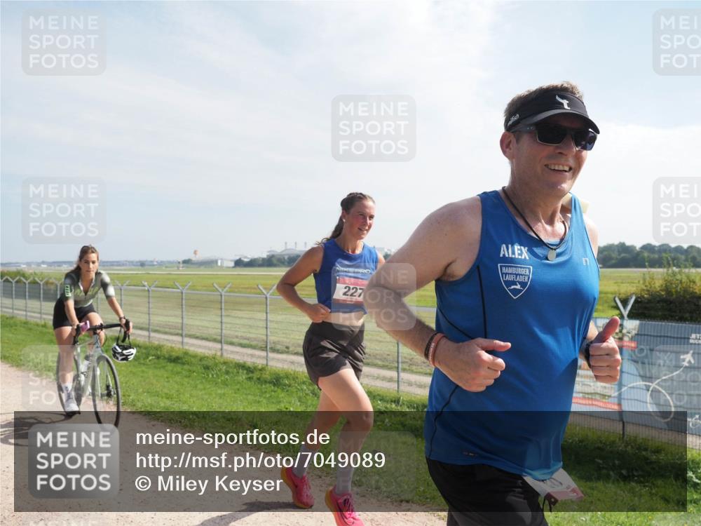 08.09.2024 - Airport Race Miley Keyser http://msf.ph/oto/7049089 08.09.2024 12:11:23 Laufen 227 meine-sportfotos.de