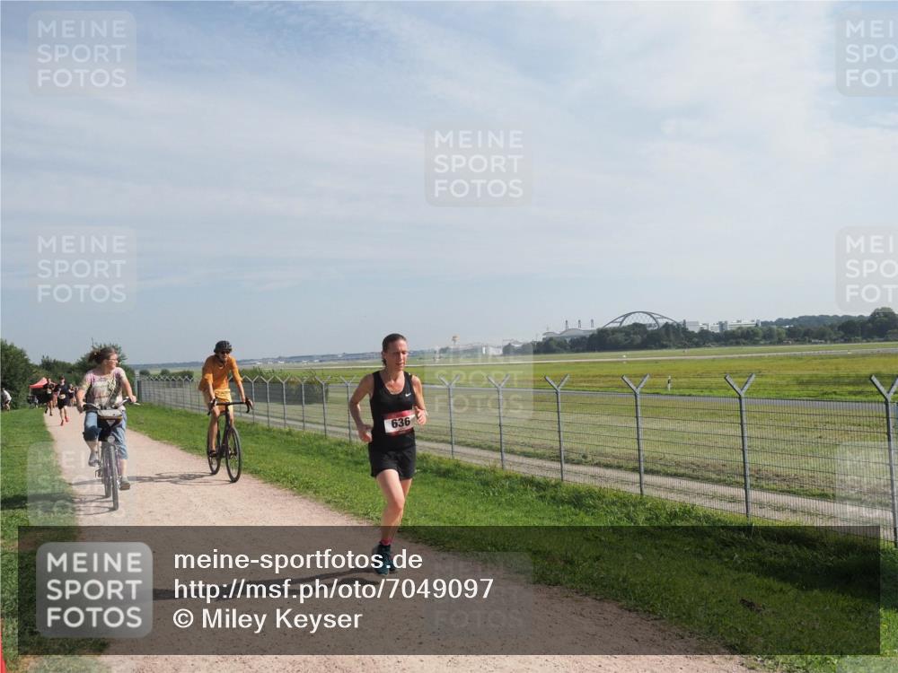 08.09.2024 - Airport Race Miley Keyser http://msf.ph/oto/7049097 08.09.2024 12:11:27 Laufen 636 meine-sportfotos.de