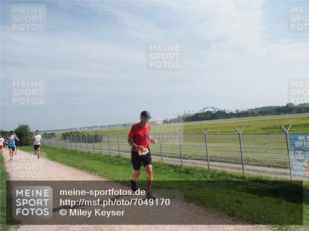 08.09.2024 - Airport Race Miley Keyser http://msf.ph/oto/7049170 08.09.2024 12:12:01 Laufen 724, 941 meine-sportfotos.de