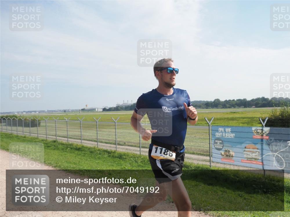 08.09.2024 - Airport Race Miley Keyser http://msf.ph/oto/7049192 08.09.2024 12:12:08 Laufen 1186 meine-sportfotos.de