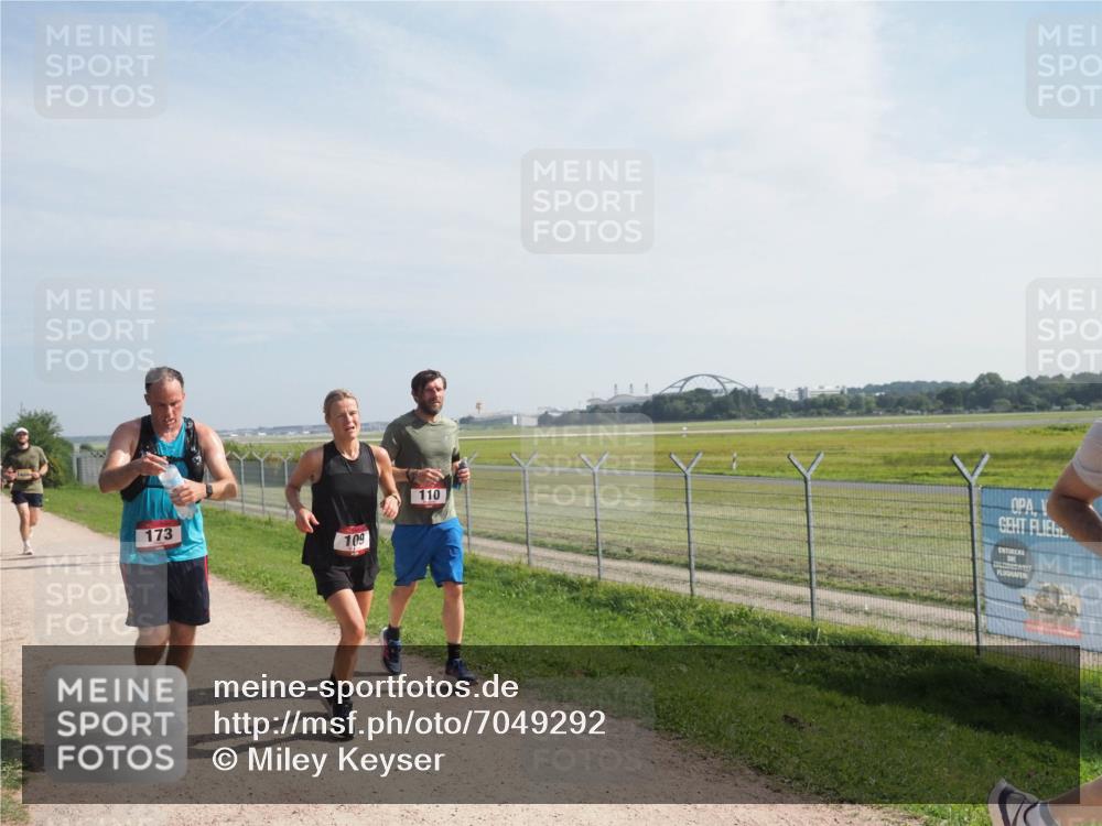 08.09.2024 - Airport Race Miley Keyser http://msf.ph/oto/7049292 08.09.2024 12:12:47 Laufen 173, 109, 110 meine-sportfotos.de