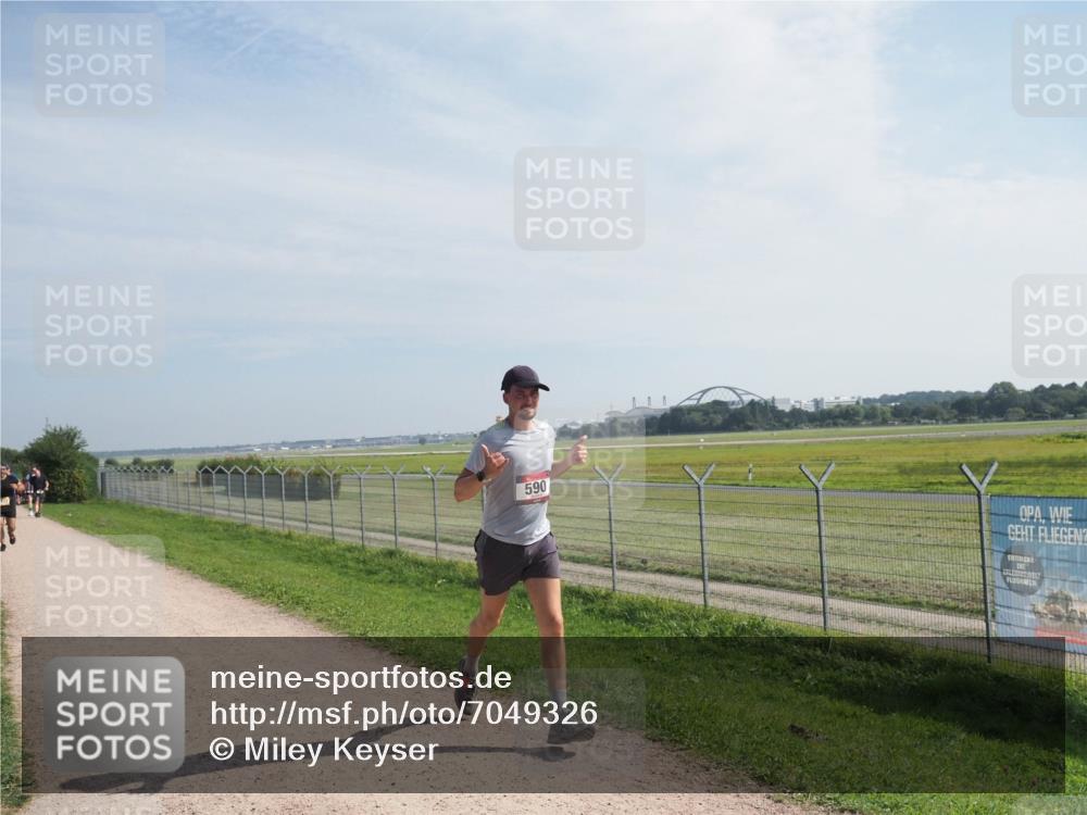 08.09.2024 - Airport Race Miley Keyser http://msf.ph/oto/7049326 08.09.2024 12:13:06 Laufen 590 meine-sportfotos.de
