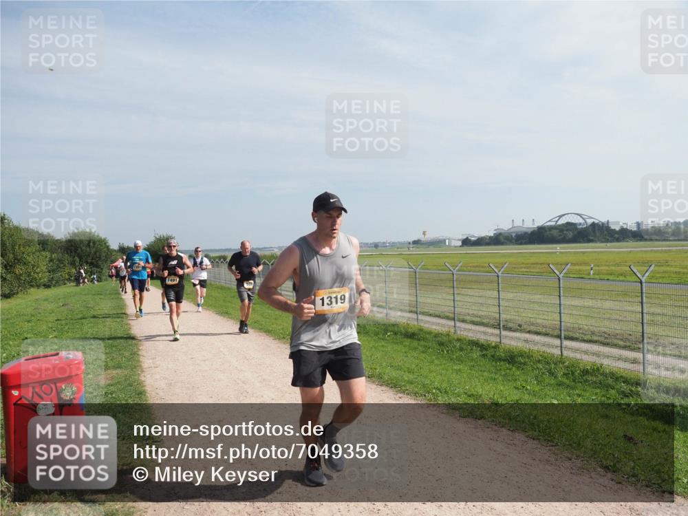 08.09.2024 - Airport Race Miley Keyser http://msf.ph/oto/7049358 08.09.2024 12:13:18 Laufen 1491, 1319 meine-sportfotos.de