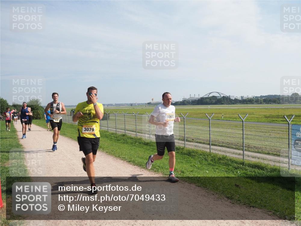 08.09.2024 - Airport Race Miley Keyser http://msf.ph/oto/7049433 08.09.2024 12:13:49 Laufen 426, 3079, 1061 meine-sportfotos.de