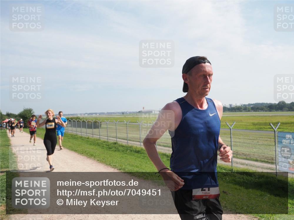 08.09.2024 - Airport Race Miley Keyser http://msf.ph/oto/7049451 08.09.2024 12:13:53 Laufen 786 meine-sportfotos.de