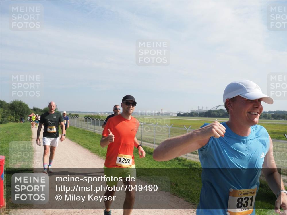 08.09.2024 - Airport Race Miley Keyser http://msf.ph/oto/7049490 08.09.2024 12:14:07 Laufen 385, 1292, 41, 831 meine-sportfotos.de