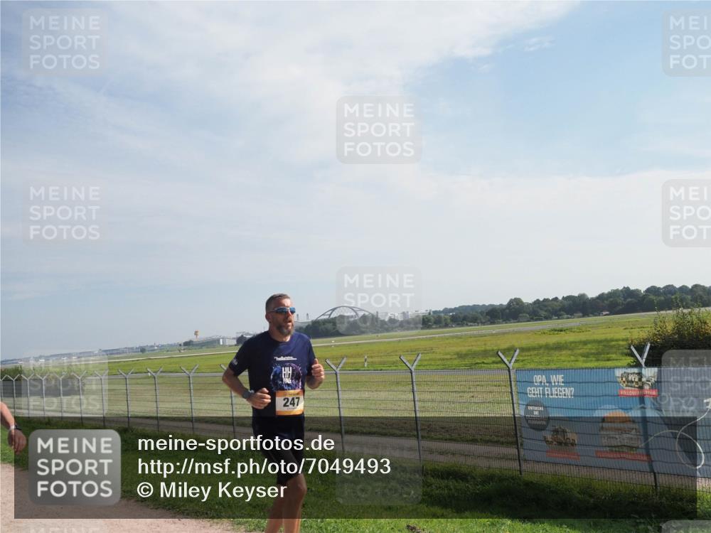 08.09.2024 - Airport Race Miley Keyser http://msf.ph/oto/7049493 08.09.2024 12:14:08 Laufen 247 meine-sportfotos.de