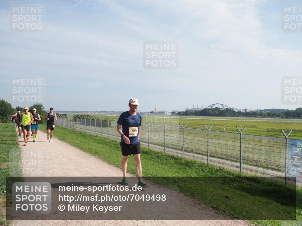 08.09.2024 - Airport Race Miley Keyser http://msf.ph/oto/7049498 08.09.2024 12:14:14 Laufen 789 meine-sportfotos.de