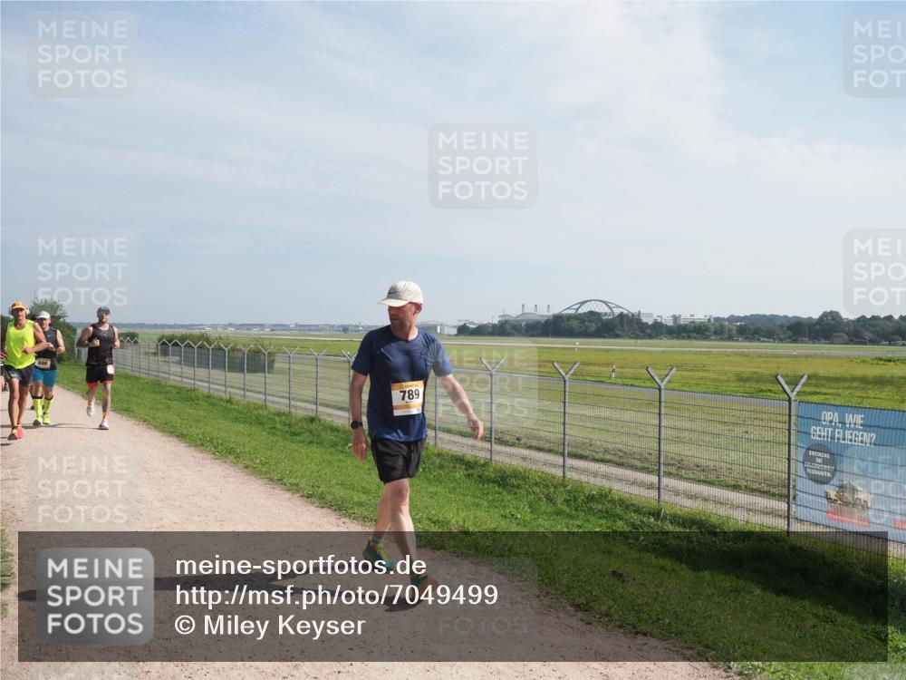 08.09.2024 - Airport Race Miley Keyser http://msf.ph/oto/7049499 08.09.2024 12:14:15 Laufen 886, 789 meine-sportfotos.de