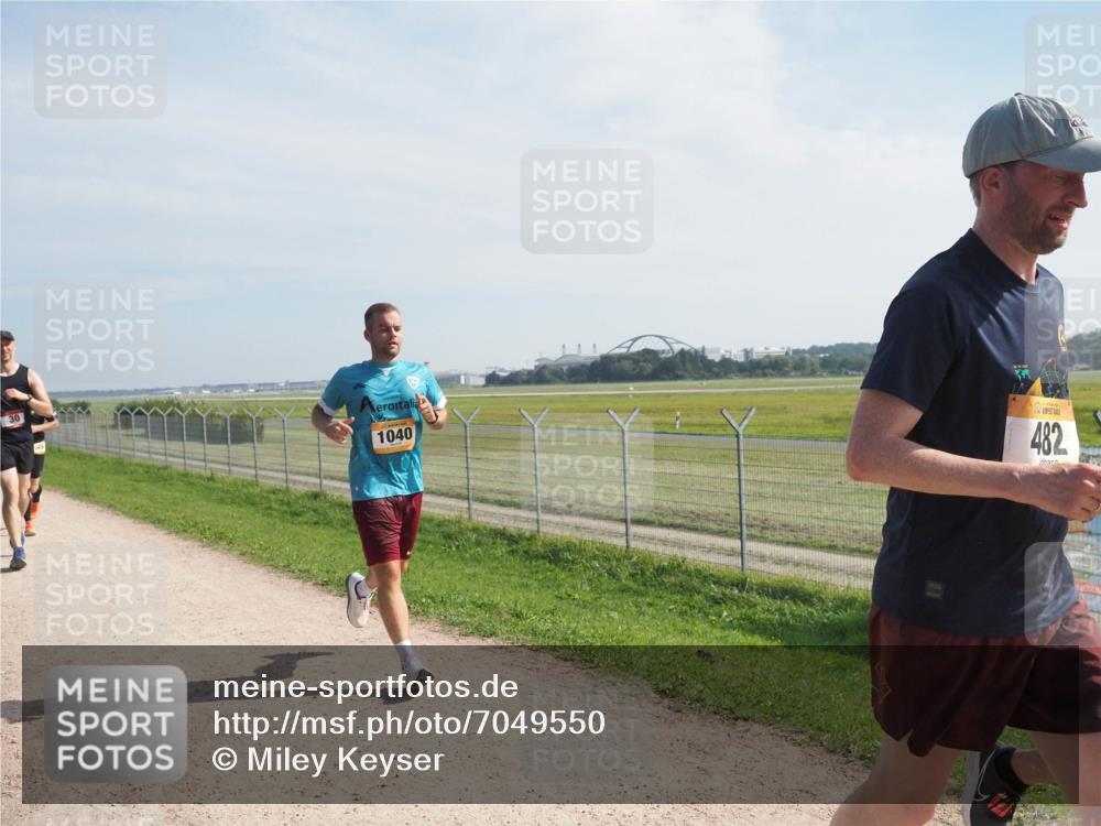 08.09.2024 - Airport Race Miley Keyser http://msf.ph/oto/7049550 08.09.2024 12:14:27 Laufen 30, 1040, 482 meine-sportfotos.de