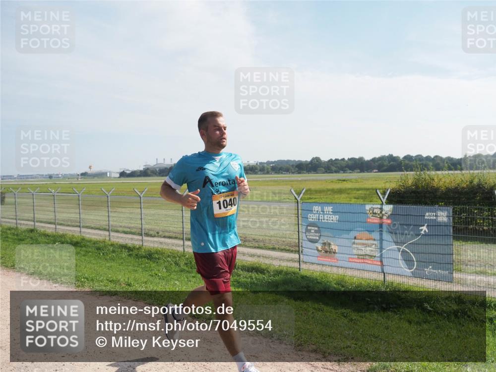 08.09.2024 - Airport Race Miley Keyser http://msf.ph/oto/7049554 08.09.2024 12:14:28 Laufen 1040 meine-sportfotos.de