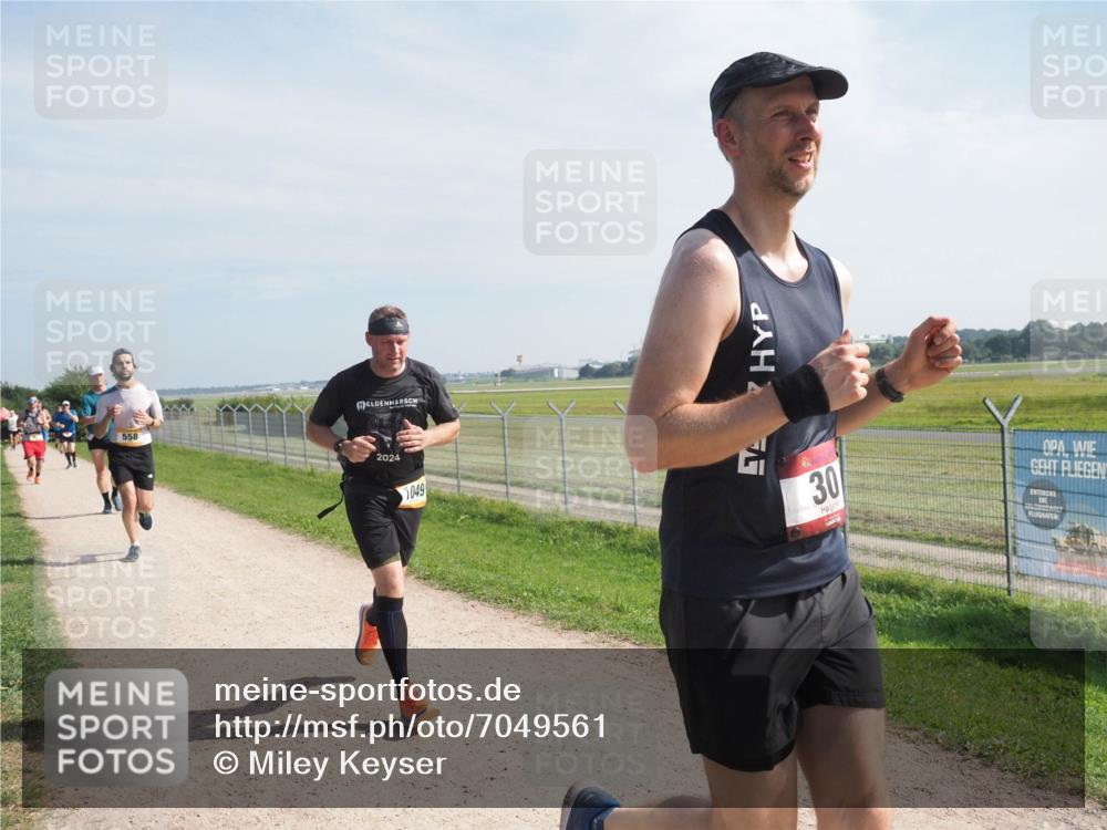 08.09.2024 - Airport Race Miley Keyser http://msf.ph/oto/7049561 08.09.2024 12:14:30 Laufen 558, 2024, 1049, 30, 30 meine-sportfotos.de