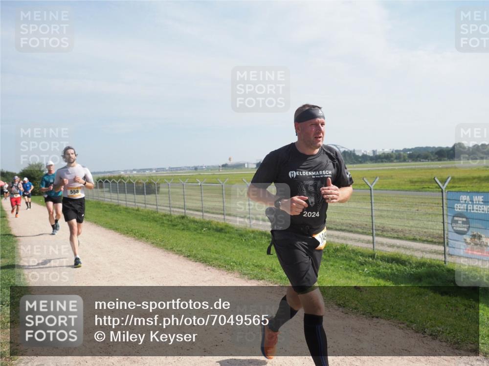 08.09.2024 - Airport Race Miley Keyser http://msf.ph/oto/7049565 08.09.2024 12:14:31 Laufen 558, 2024 meine-sportfotos.de